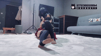 图片[9]-【Badcat】皮衣女调查员执行任务 被女安保偷袭玩脚-触乐TKee