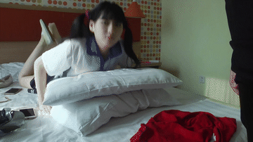 图片[16]-【伊宣作品】美少女馨颖双马尾运动服捆绑亲吻把玩丝足-触乐TKee